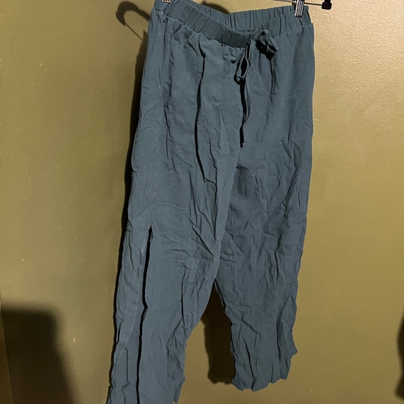 🌟SHEIN Ruffle Trim Twist Top with Pants🌟 - Picture 7 of 9